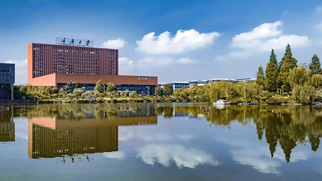 重庆大学湖