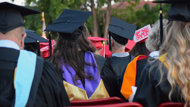 河南财经政法大学经济学